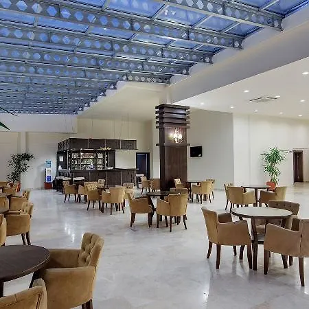 Armas Garden 4*