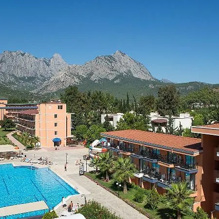 Hotel Armas Garden